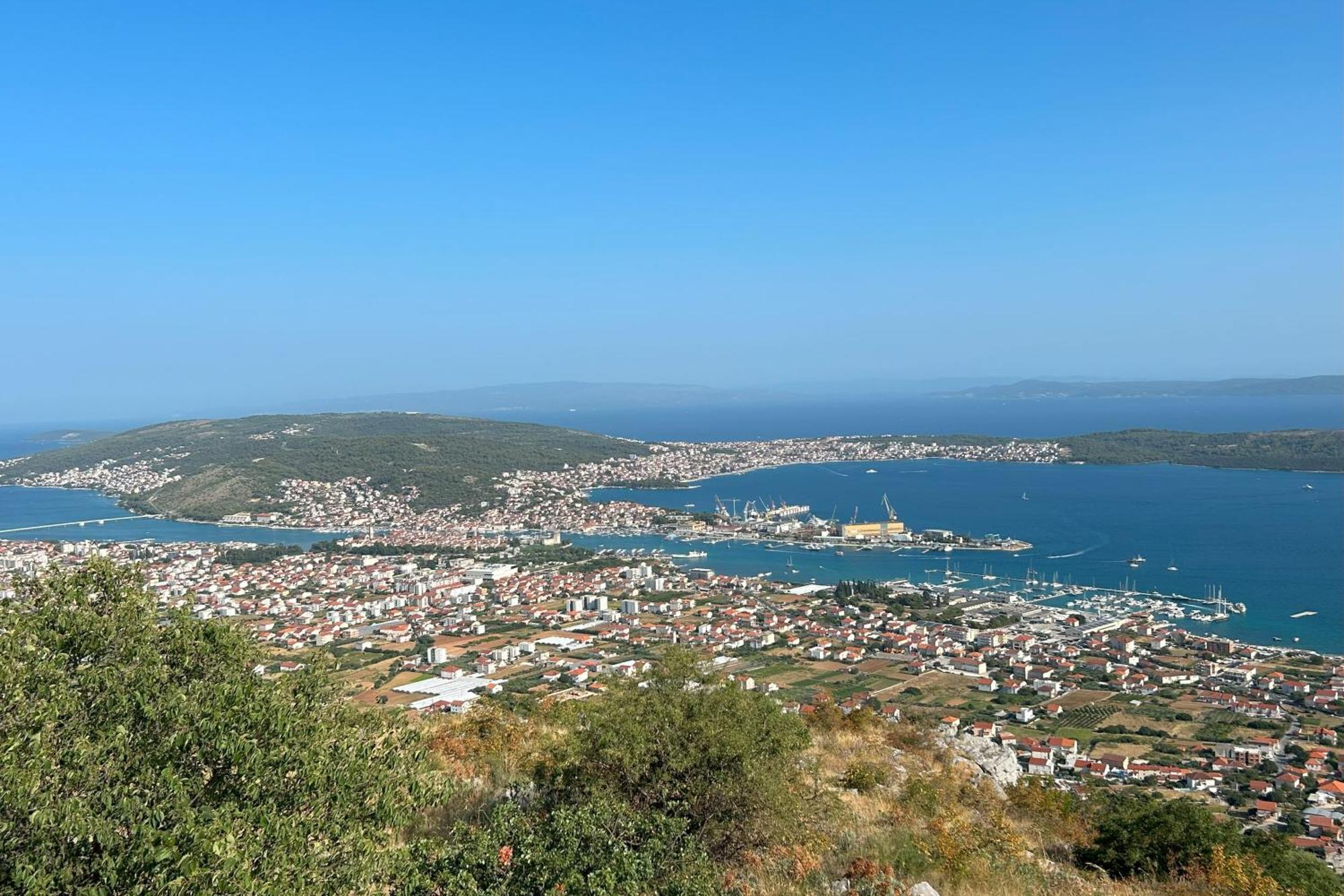 Apartments Antonella Trogir Exterior photo